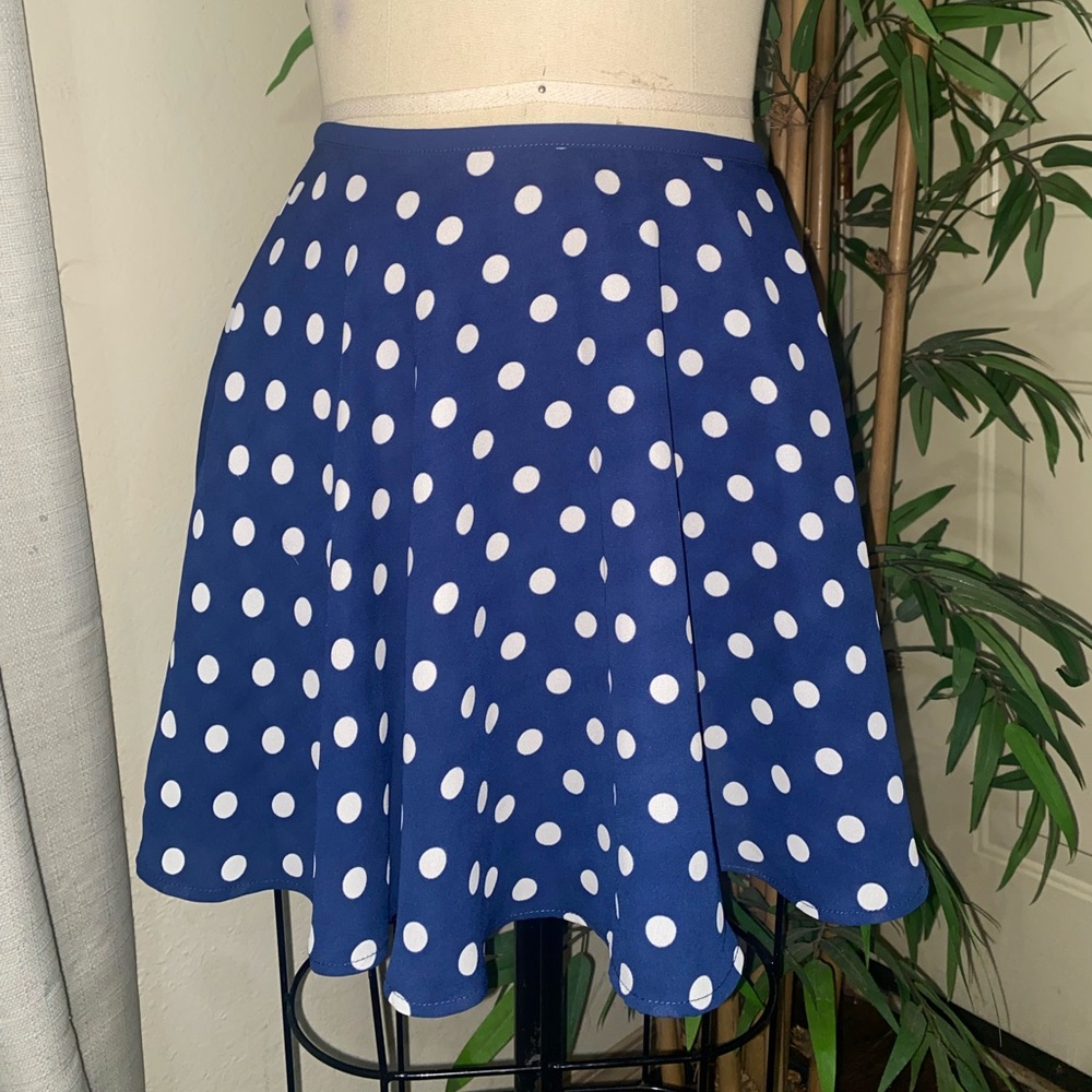 Forever 21 Navy and White Polka Dot Skater Skirt